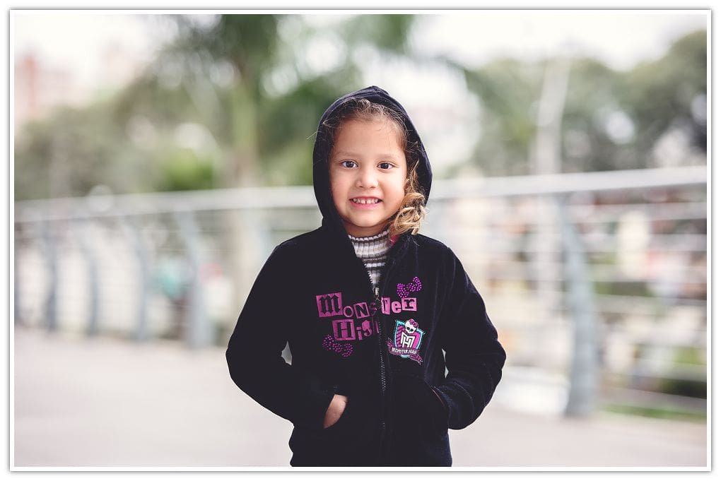 girl posing for photos